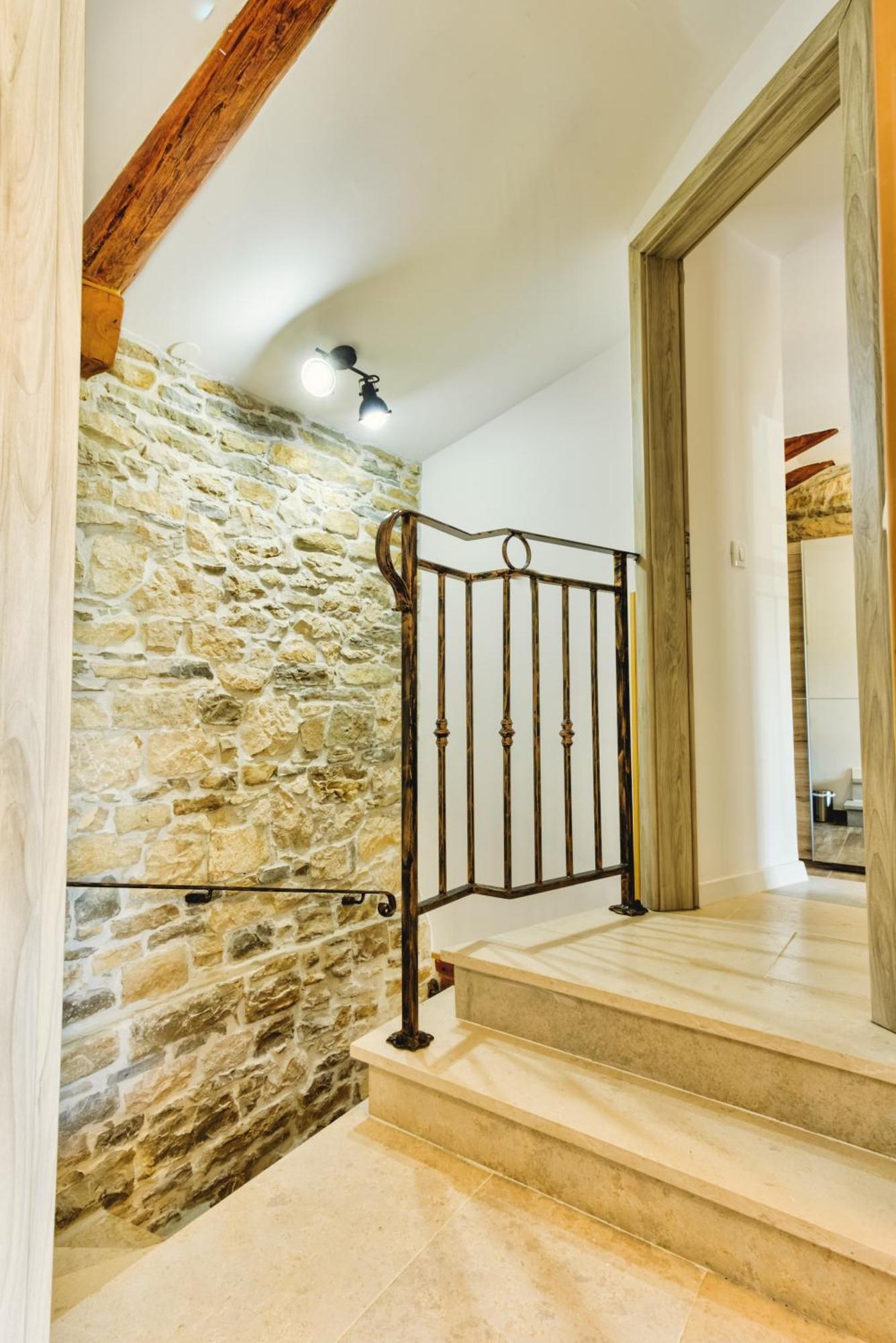 Nona Villa Kaldir ภายนอก รูปภาพ
